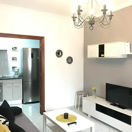 Conocedores Apartman